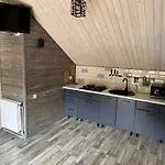 кольорові подорожі 2 Apartment Slavske