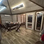 кольорові подорожі 2 Apartment