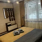 кольорові подорожі 2 Apartment Slavske