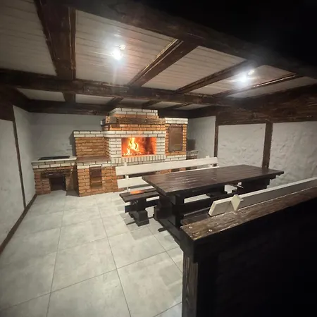 Apartment кольорові подорожі 2 *