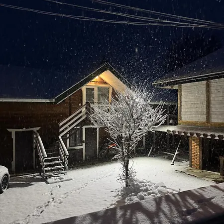 Apartment кольорові подорожі 2 *