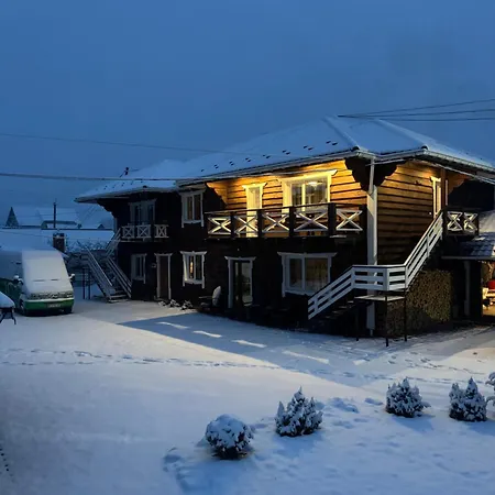 кольорові подорожі 2 Apartment *