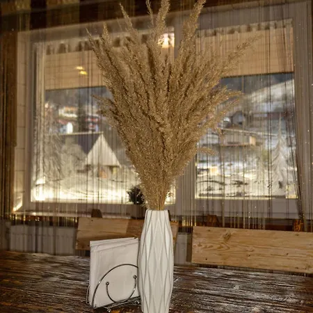 Apartment кольорові подорожі 2 *