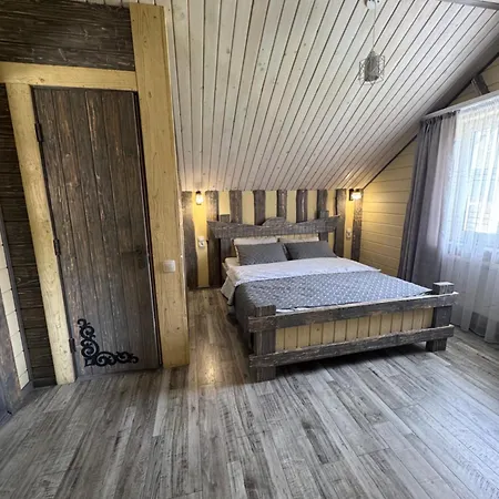 кольорові подорожі 2 Apartman
