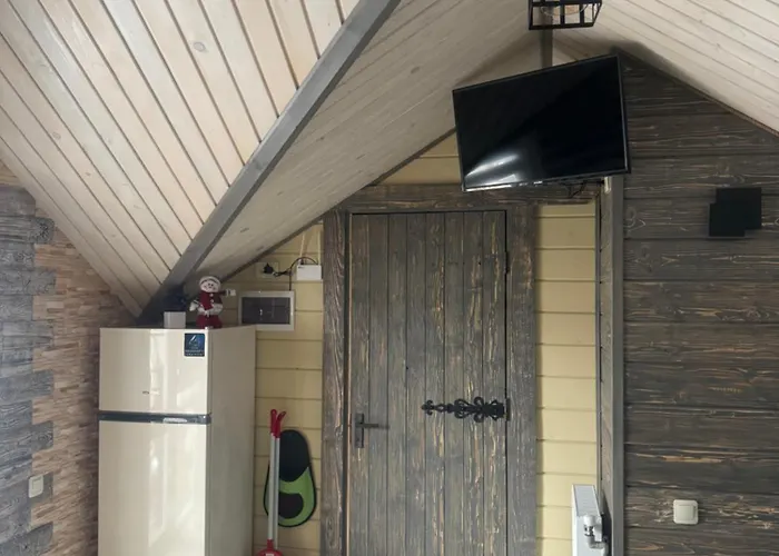 아파트 кольорові подорожі 2 슬랍스크